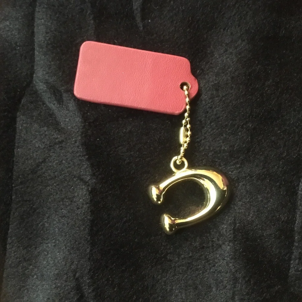 Coach C charm & Coach Tag - Picture 3 of 6